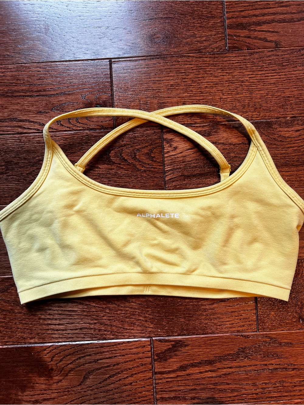 Alphalete sport bra